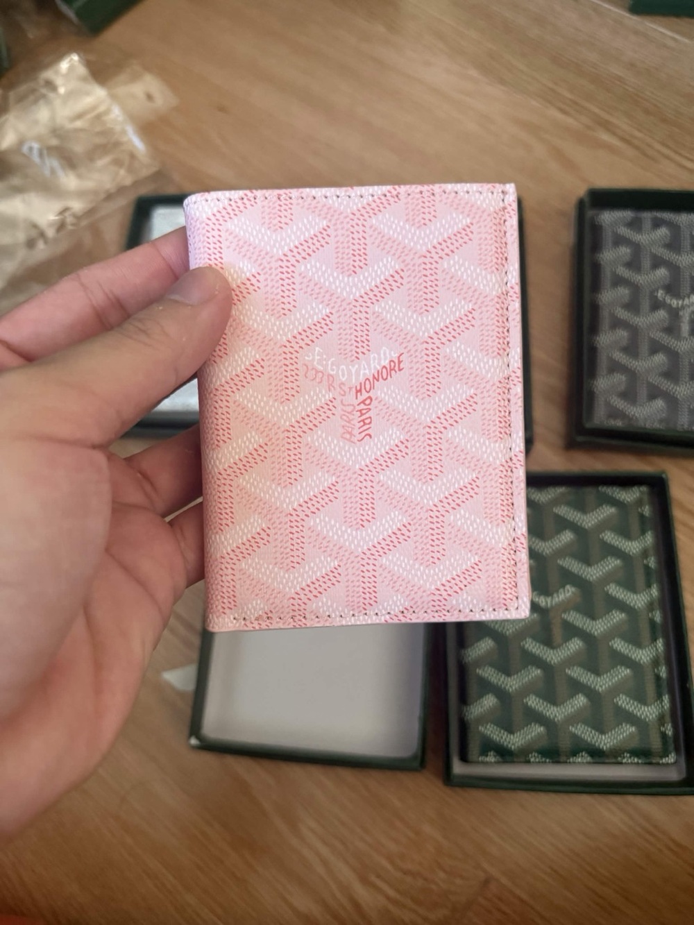 Goyard Light Pink Chevron Card Holder - Picture 1 of 2